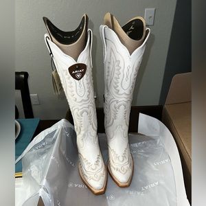 Ariat White and Tan Heeled Boots